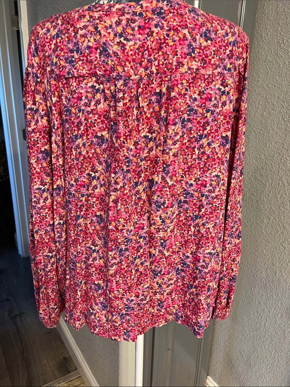 Time and Tru Pink Multicolor Floral Peasant Blouse